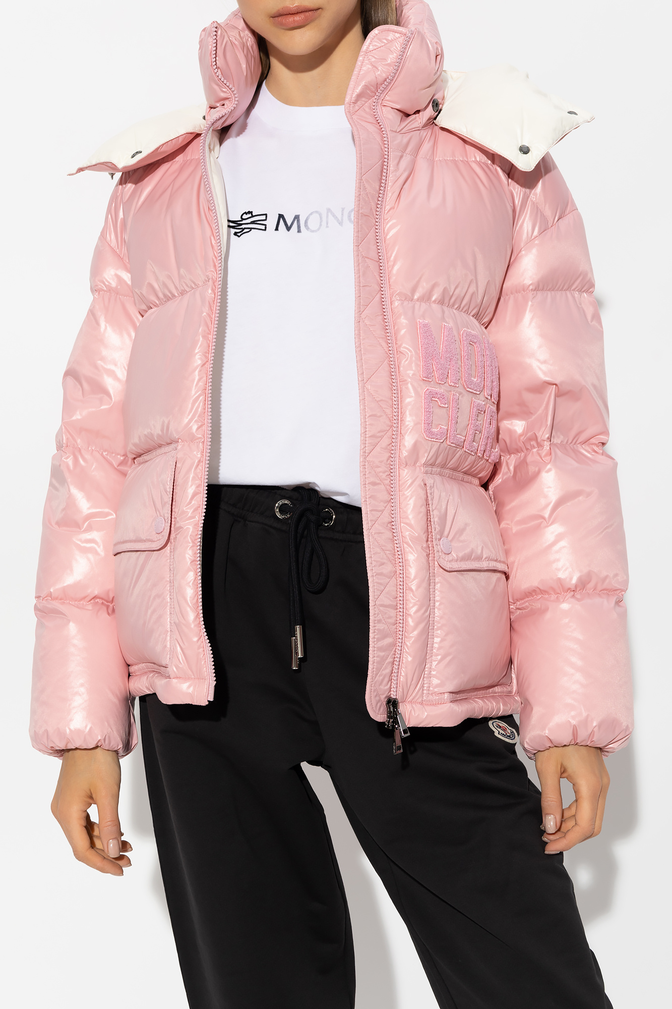 Moncler deals velvet pink